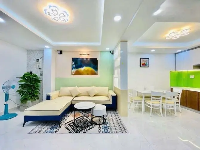 Giảm sâu 700 triệu cho khách thiện chí - nhà MT Hẻm Lê Thị Bạch Cát, Q11 - 52m2 - SHR bao sang tên