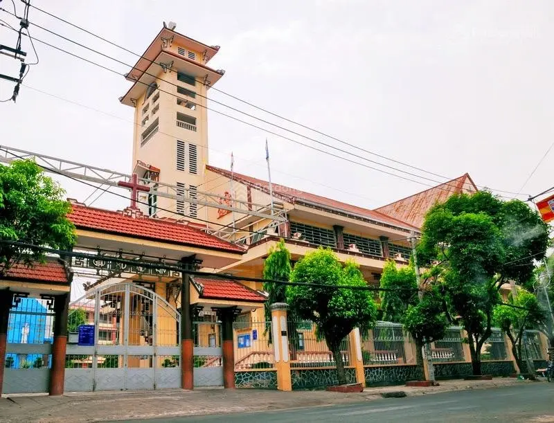 Mặt tiền Lê Niệm, ngay nhà thờ Thiên Ân, Phú Thạnh, Tân Phú, 57m2 nở hậu đẹp, chỉ nhỉnh 6 tỷ