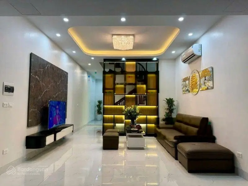 Chính chủ tôi kẹt tiền cần thanh khoản gấp nhà nguyễn ngọc nại,dt 55 xd 4 t 4 ngủ đầy đủ công năng