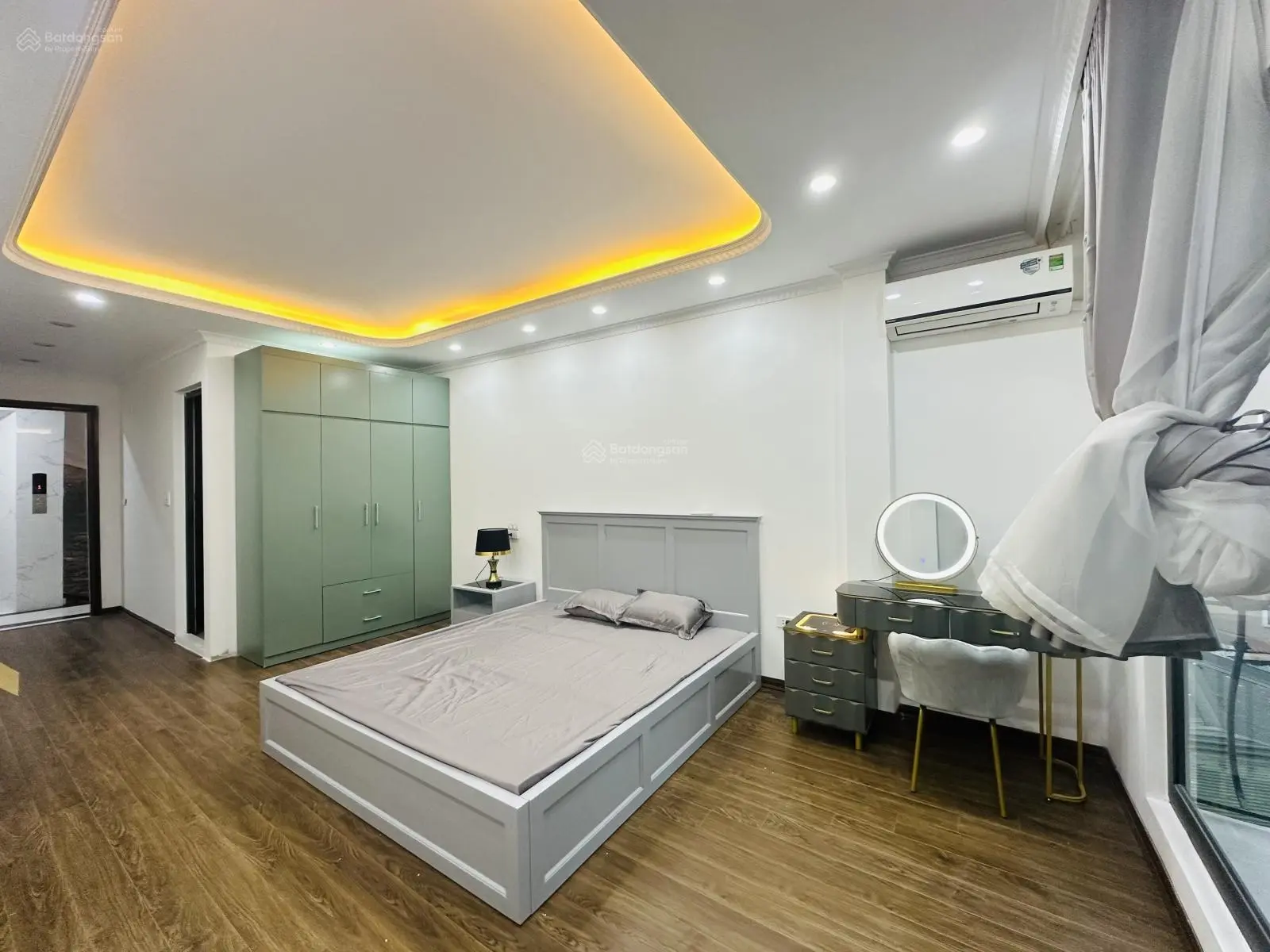 Mót bán hạ chào 200tr nhà đẹp phố Nguyễn Trãi - 48m2*5T*4m - kinh doanh online - hơn 8 tỷ