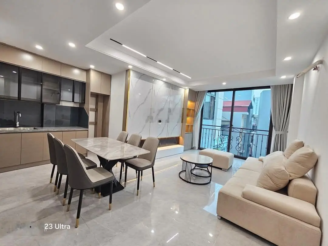 Hàng tuyển phân lô. Xuân La - Tây Hồ, 5 tầng, DT rộng, nhà đẹp ở ngay, full nội thất hiện đại