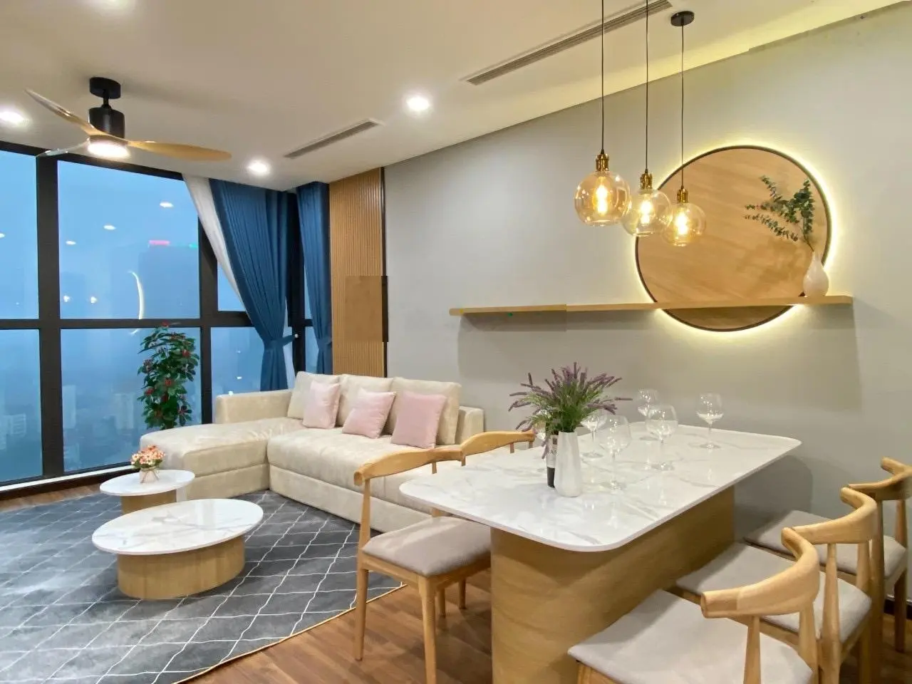 Bán chung cư C5 Nguyễn Cơ Thạch - Mỹ Đình - 77m2. Lh 0357 536 ***