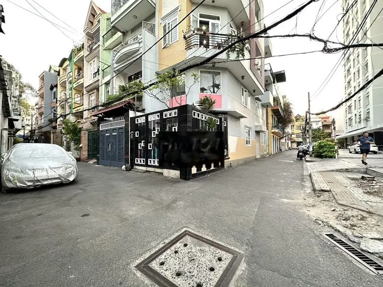 Bán nhà HXT Tô Hiến Thành, P12, Q10, 60m2, 3 tầng, nở hậu.