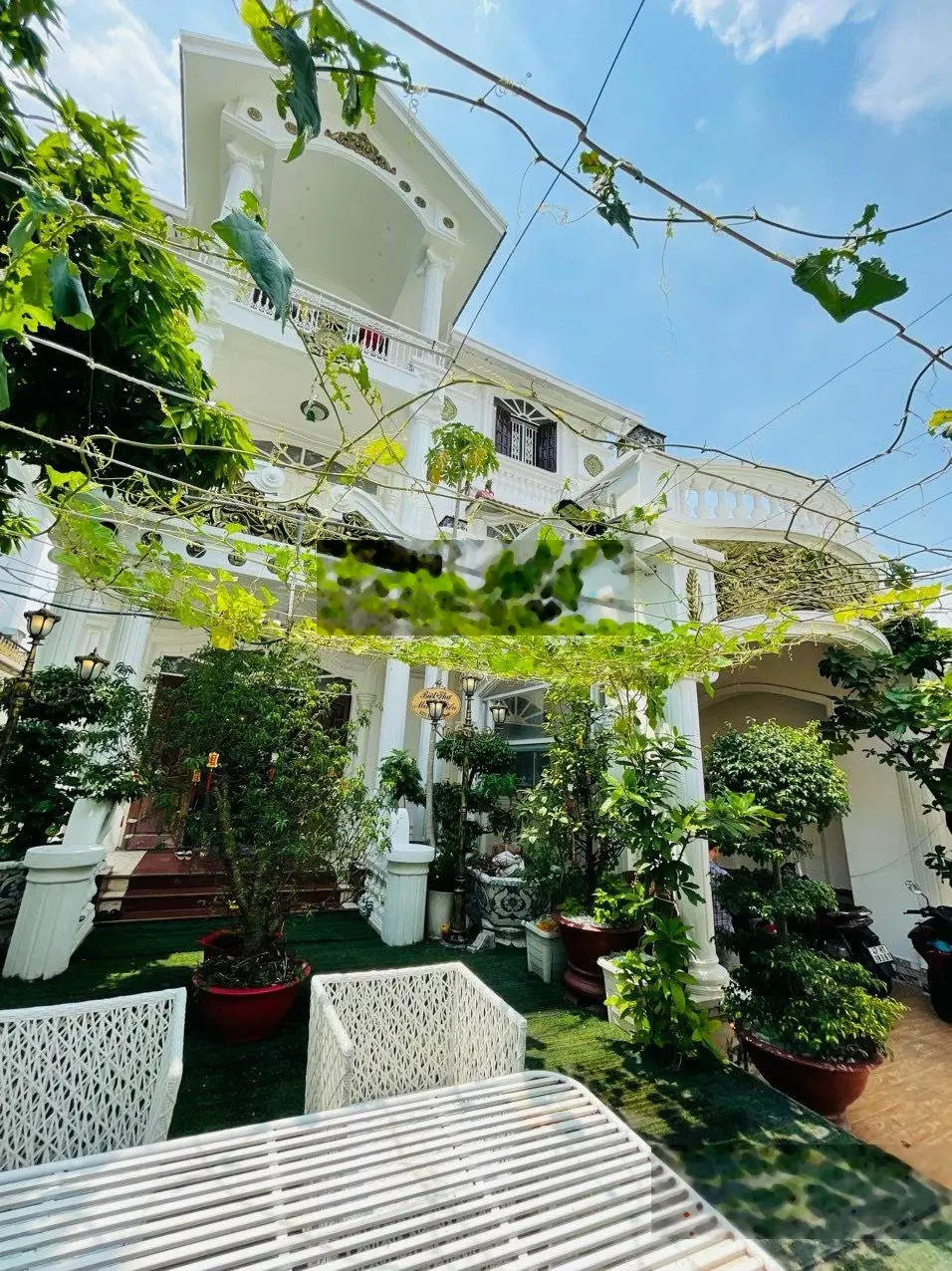 Bán nhà hẻm 10M đường Cao Thắng Quận 10. DT: 9x16m, CN 144m2 nhà trệt 2 lầu ST giá 25 tỷ TL