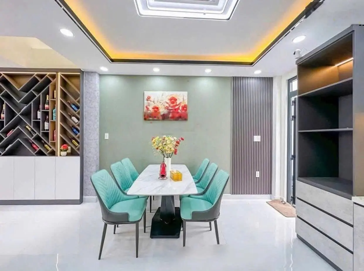 Bán nhà cực đẹp Huỳnh Tấn Phát Quận 7 70m2 4 tầng chỉ 7,47 tỷ.TL