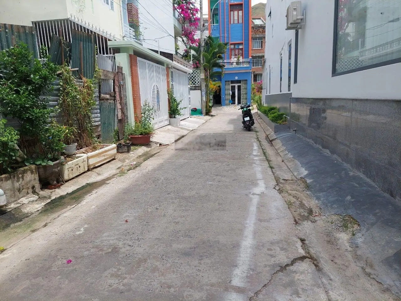 Bán đất khu ĐT Bắc Vĩnh Hải, Nha Trang, dt 100m2 (5x20m) hướng đông - Giá 38,5 tr/m2 (~3,85 tỷ).