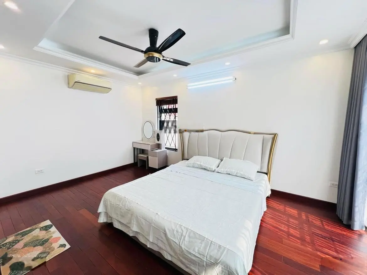 Bán nhà Trung Tâm Thanh Xuân 41m2 4 Tầng Mặt Ô Tô Cách 1 Nhà Ra Hai Ô Tô Tránh 8,2 Tỷ
