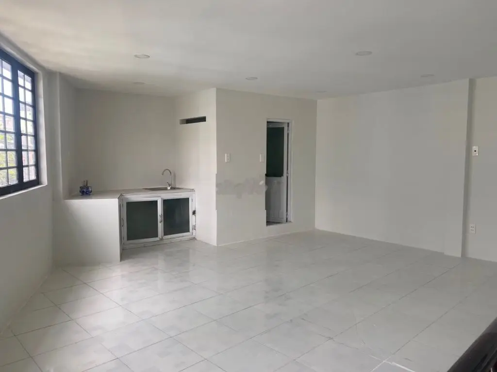 Hẻm xe hơi ngủ trong nhà Phạm Văn Hai giá chỉ 5,5 tỷ