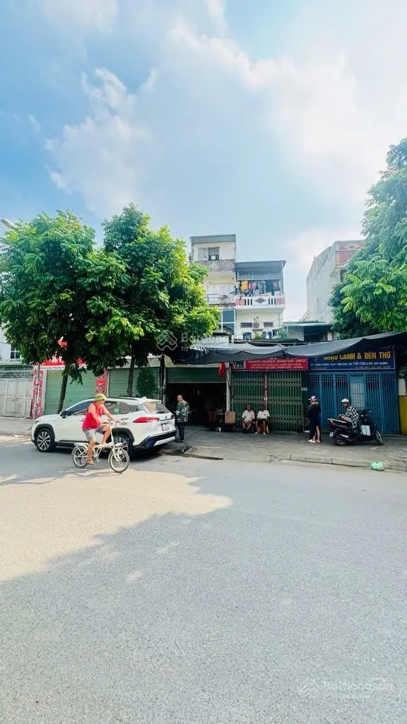 Siêu hiếm nhà 43m2 ngõ ô tô ngô xuân quảng gần 31ha ở kết hợp kinh doanh online tiện ích bạt ngàn