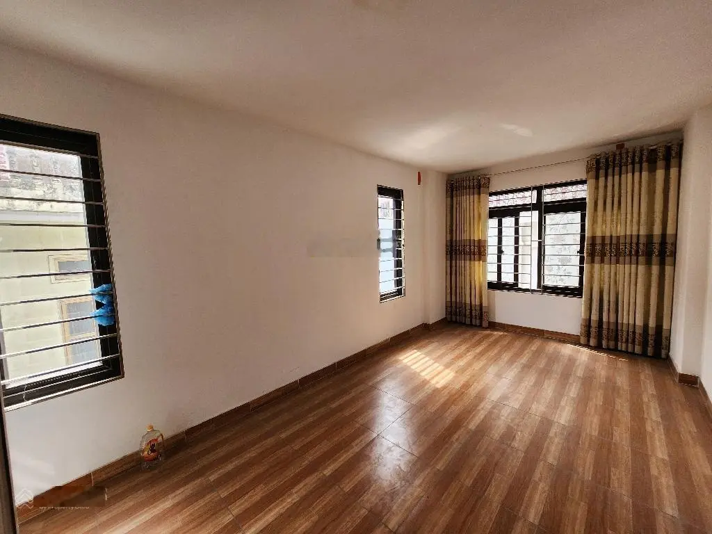 Bán nhà Bạch Mai, cách 1 nhà ô tô, 50m ô tô tránh, 38m2, 5 tầng, 5 tỷ