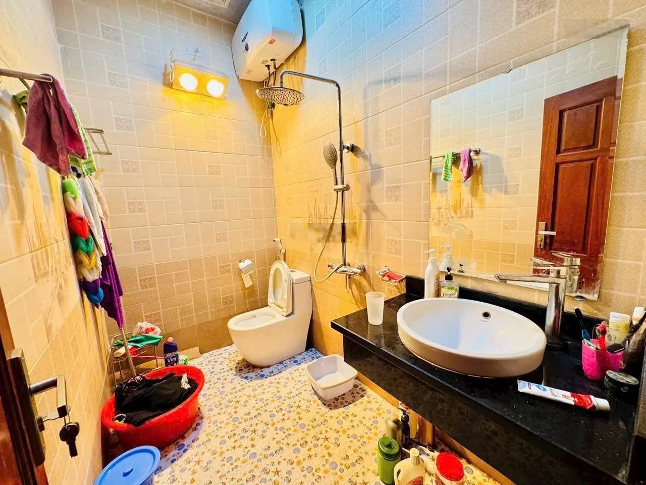 Hàng mới ra lò - phố lê thước - 50m ra đến đội cung
