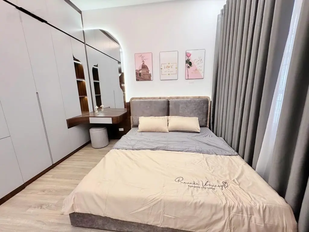 Siêu phẩm Thanh Xuân - nhà 5 mới - ôtô 5 tạ đỗ cửa - 10m ra ôtô - 2 thoáng - full nội thất hiện đại