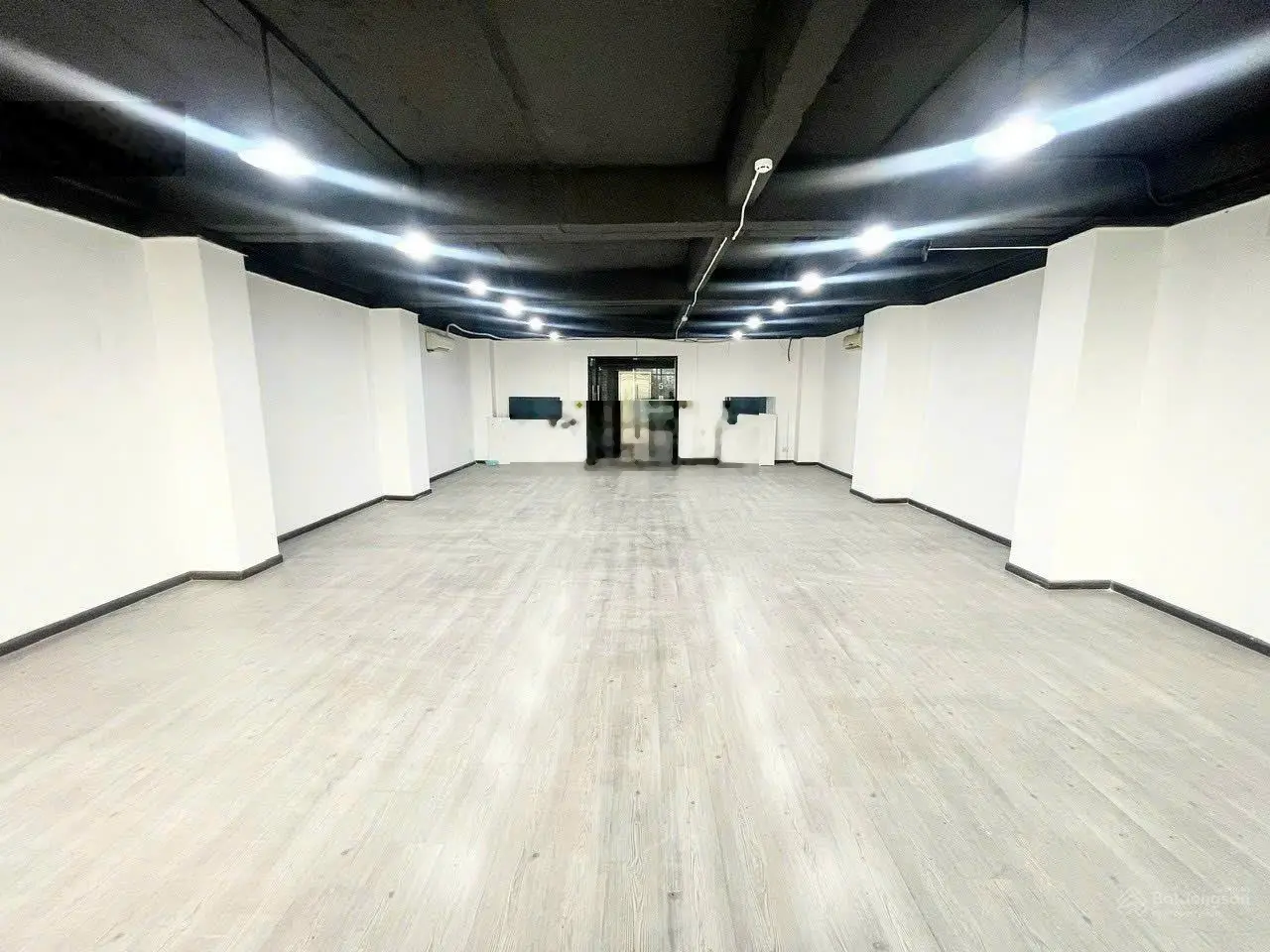 Duy nhất 1 căn giá siêu tốt mặt tiền Phan Đăng Lưu, Phú Nhuận - DT 9x20m - 4 tầng - Giá 33 tỷ