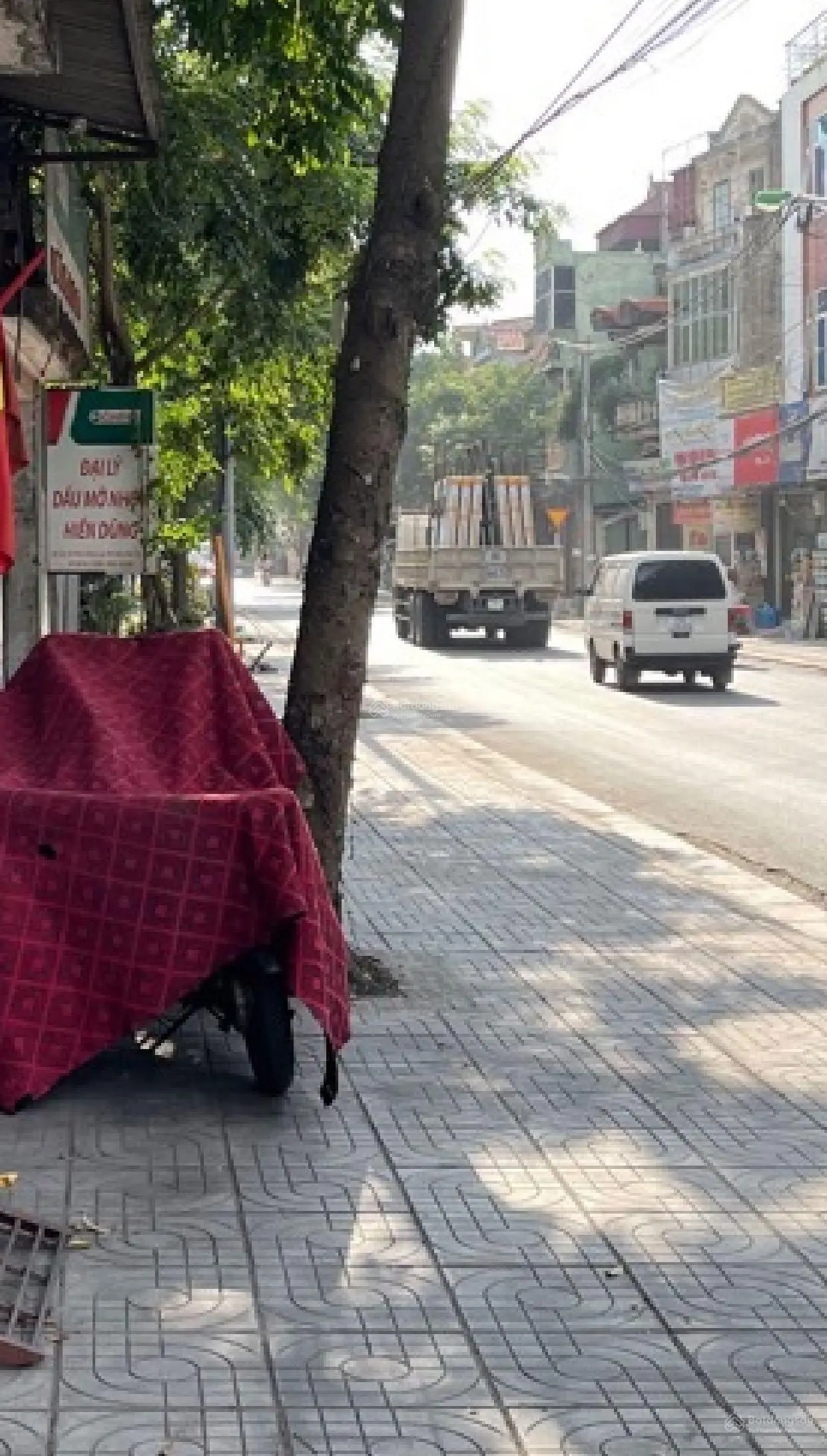 Siêu phẩm 102 nhà 2 mặt phố 1 mặt ngõ via he kinh doanh 120m/300m sử dụng phố Thiên Đức &Phan Đ Lưu