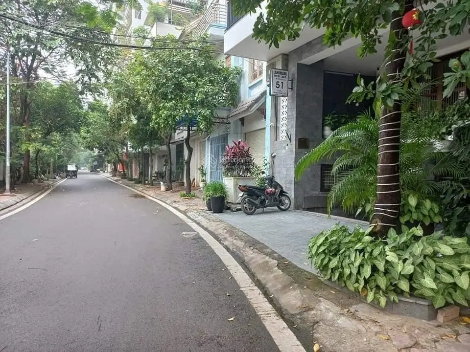 Bán nhà Nguyễn Văn Huyên, Cầu Giấy 73m2 đẹp long lanh, 45 chỗ, nhỉnh 18 tỷ, 88m công viên Nghĩa Đô