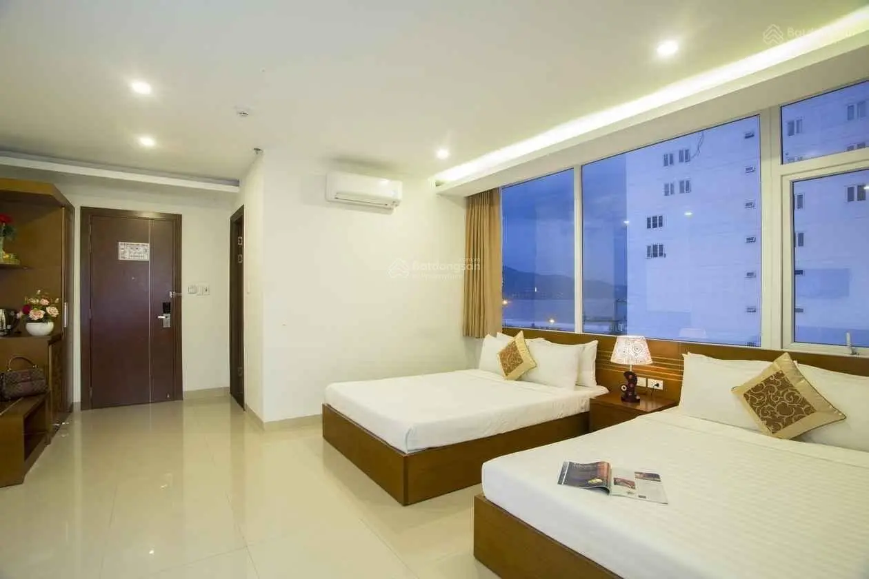 Chính chủ cần chuyển nhượng khách sạn đường Hồ Nghinh, Q. Sơn Trà, sát biển Mỹ Khê, đã hoàn công