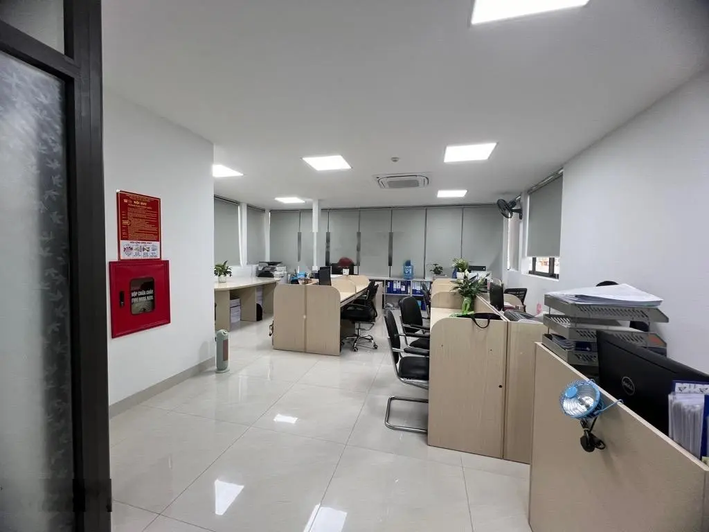 Bán tòa văn phòng phố khuất duy tiến - ngụy như kontum 9 tầng-35 tỷ