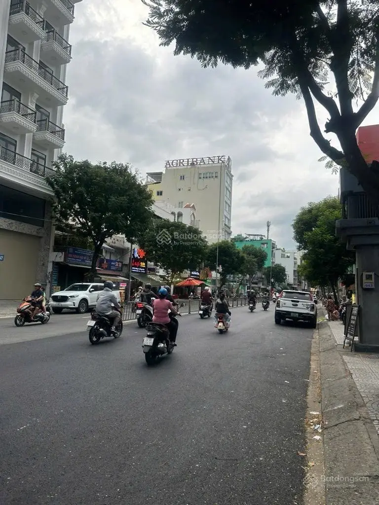 Mặt tiền Nguyễn Văn Luông - Quận 6-183m2-5.4 x34 - 5 tầng - kinh doanh đỉnh-sổ vuông - giá 38 tỷ TL