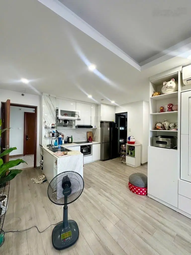 Chính chủ bán gấp căn hộ The One Gamuda 3 phòng ngủ 81m2 nội thất đầy đủ view nội khu 0904 744 ***