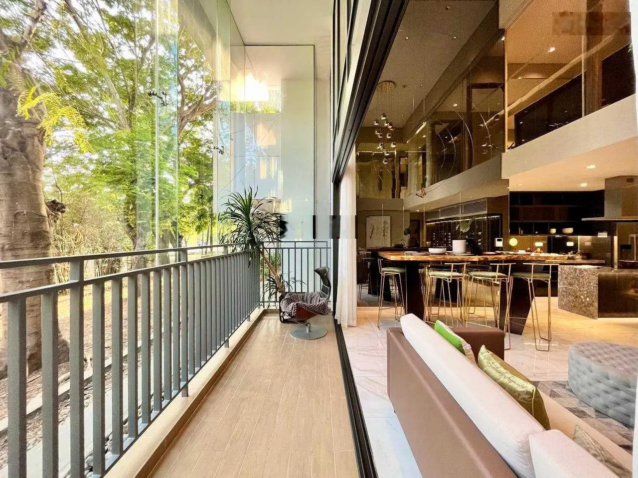 Duplex 2 tầng Infiniti Q7 Keppel Land, DT 146m2, cách Phú Mỹ Hưng chỉ 100m. Giá 9,78 tỷ all in