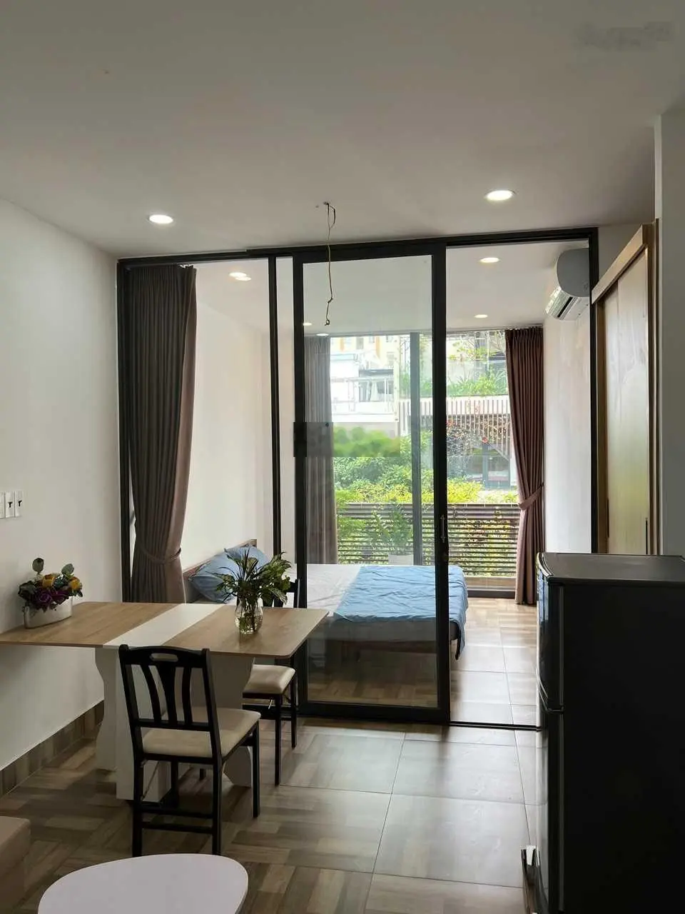 57 tỷ - doanh thu 300 triệu/tháng. Bán tòa nhà CHDV - Thảo Điền. DT: 8.5 x 27m - hầm 5 tầng
