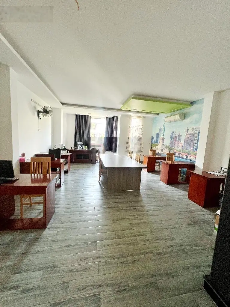 Khu Tên Lửa - mặt tiền đường 14m - 4 tầng - 6 * 21m - dòng tiền 35tr/ th - sổ vuông - giá 17.3 tỷ