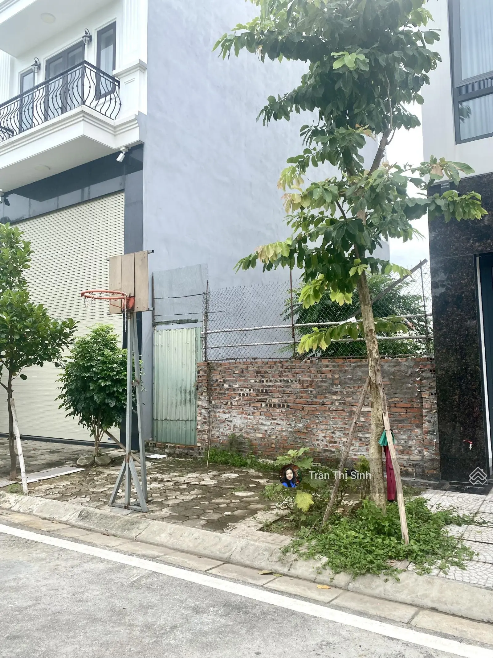 Đất đấu giá TT05 Giang Biên, vỉa hè 8m; DT 80m2 view trường học, nơi đáng sống nhất quận