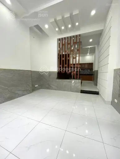 Vợ chồng tôi bán nhà Tôn Đản P10 Q4. DT 61,06m2 giá 2tỷ590 gần CV Khánh Hội. Đang cho thuê 25tr/th