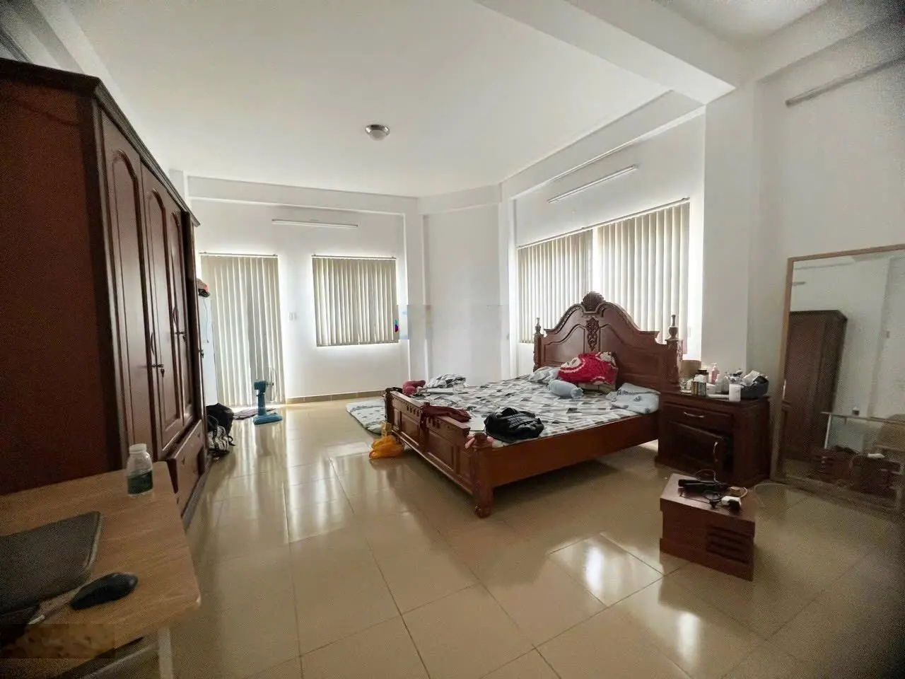 Bán nhà Lê Thị Bạch Cát 4.7* 12,5 trệt lửng 3 lầu sân thượng nhà đẹp hẻm xe hơi giá 8 tỷ bớt lộc