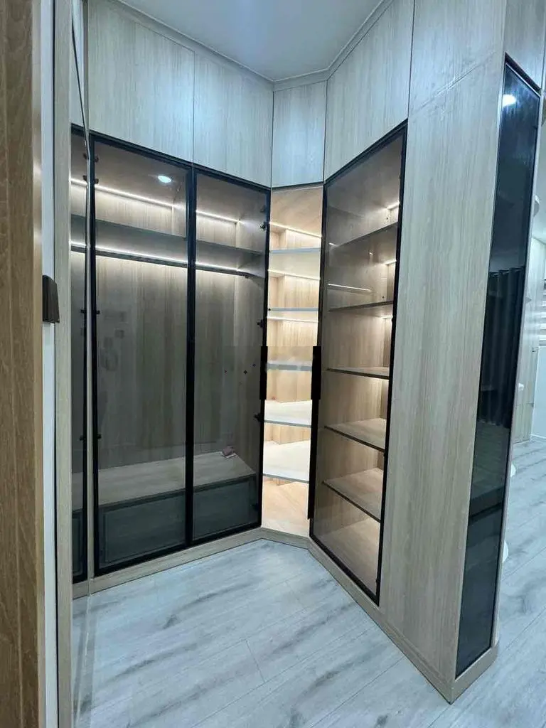 Bán gấp nhà 3 tầng full nội thất sổ hồng sẵn