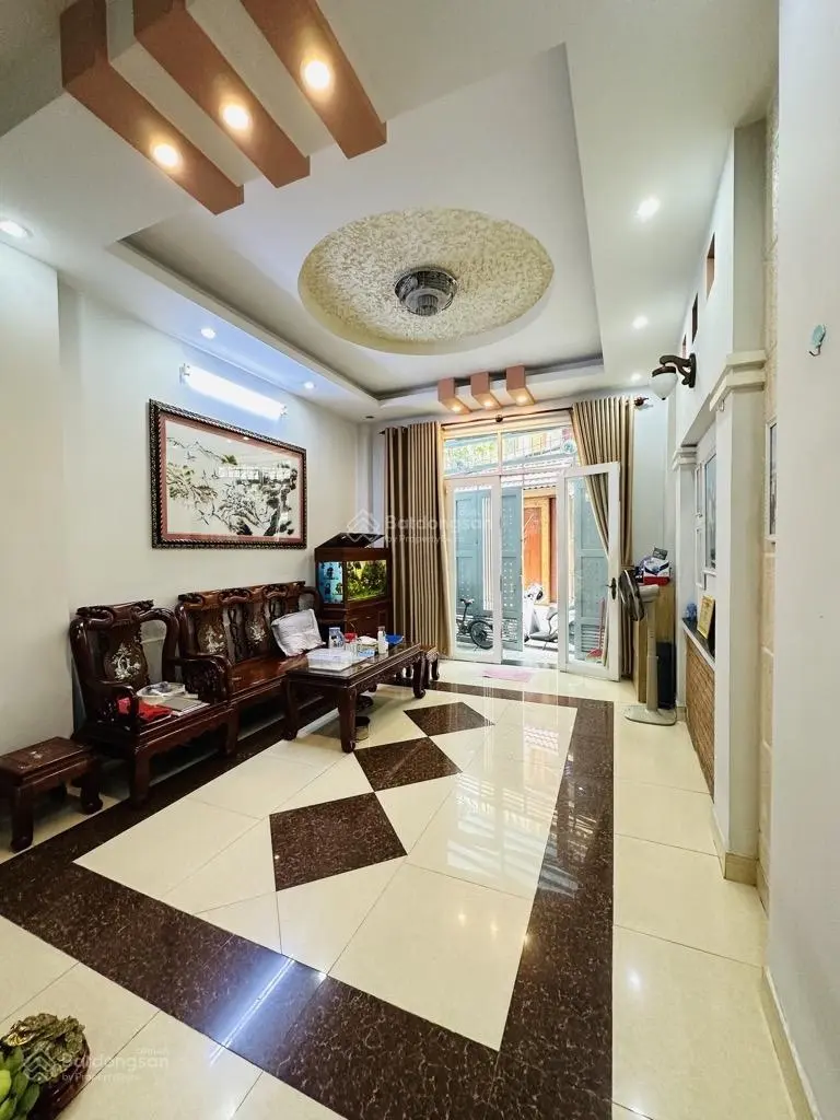 Hẻm xe hơi vô nhà - 56m2 - 4 tầng - an ninh