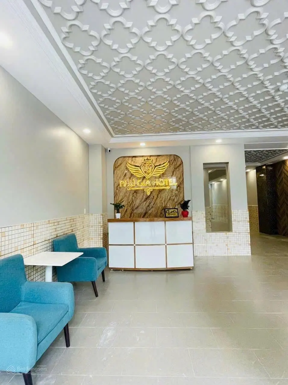 Bán khách sạn đẹp, mới nhất khu Công Ích Quận 7 TP HCM