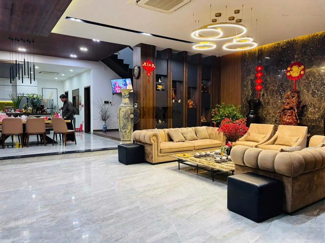 Biệt thự 300m2 3 tầng ngay trung tâm Q Hải Châu, TP Đà Nẵng