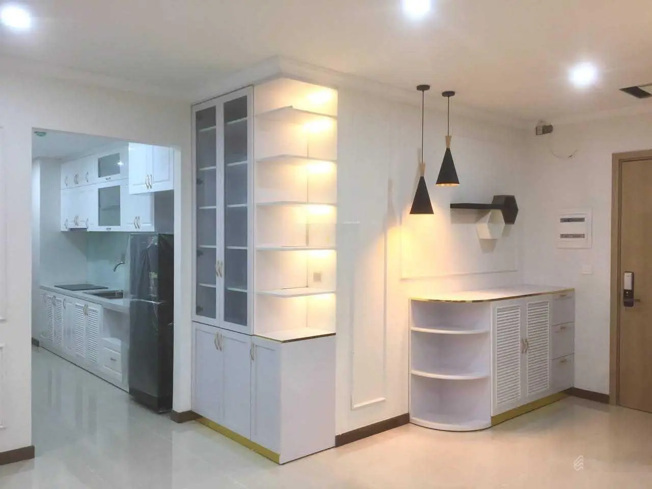 Bán căn hộ CC Res Green - Q. Tân Phú. Giá: 3.2 tỷ (2PN). Gọi em: 0909 426 ***