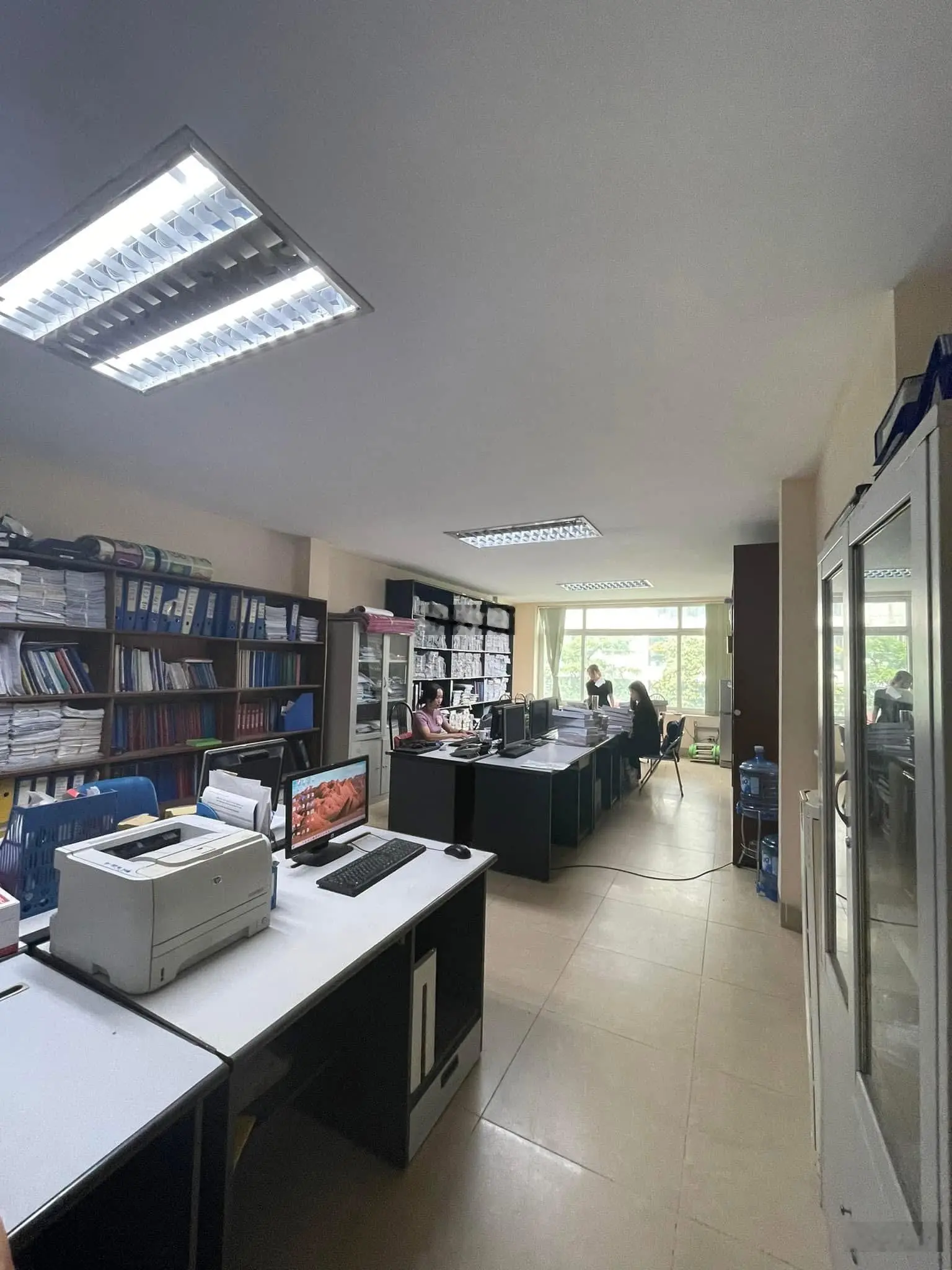 Bán Nhà mặt phố Nguyễn Thị Thấp KD 80Tr/Th, gần phố Hoàng Đạo Thuý, Hoàng Minh Giám, Lê Văn Lương.
