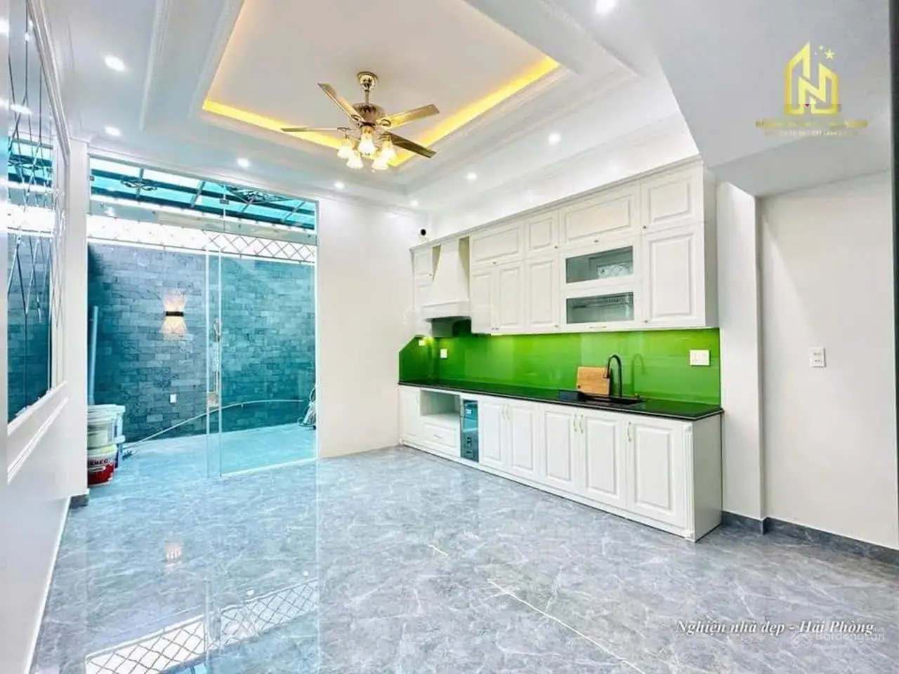 SIÊU PHẨM NHÀ ĐẸP CÓ CẦU THANG MÁY - Đ.LẬP KHU TĐC ĐÀ NẴNG, DT 71.4 m2, 4 tầng, 4 ngủ, 3wc, GR oto