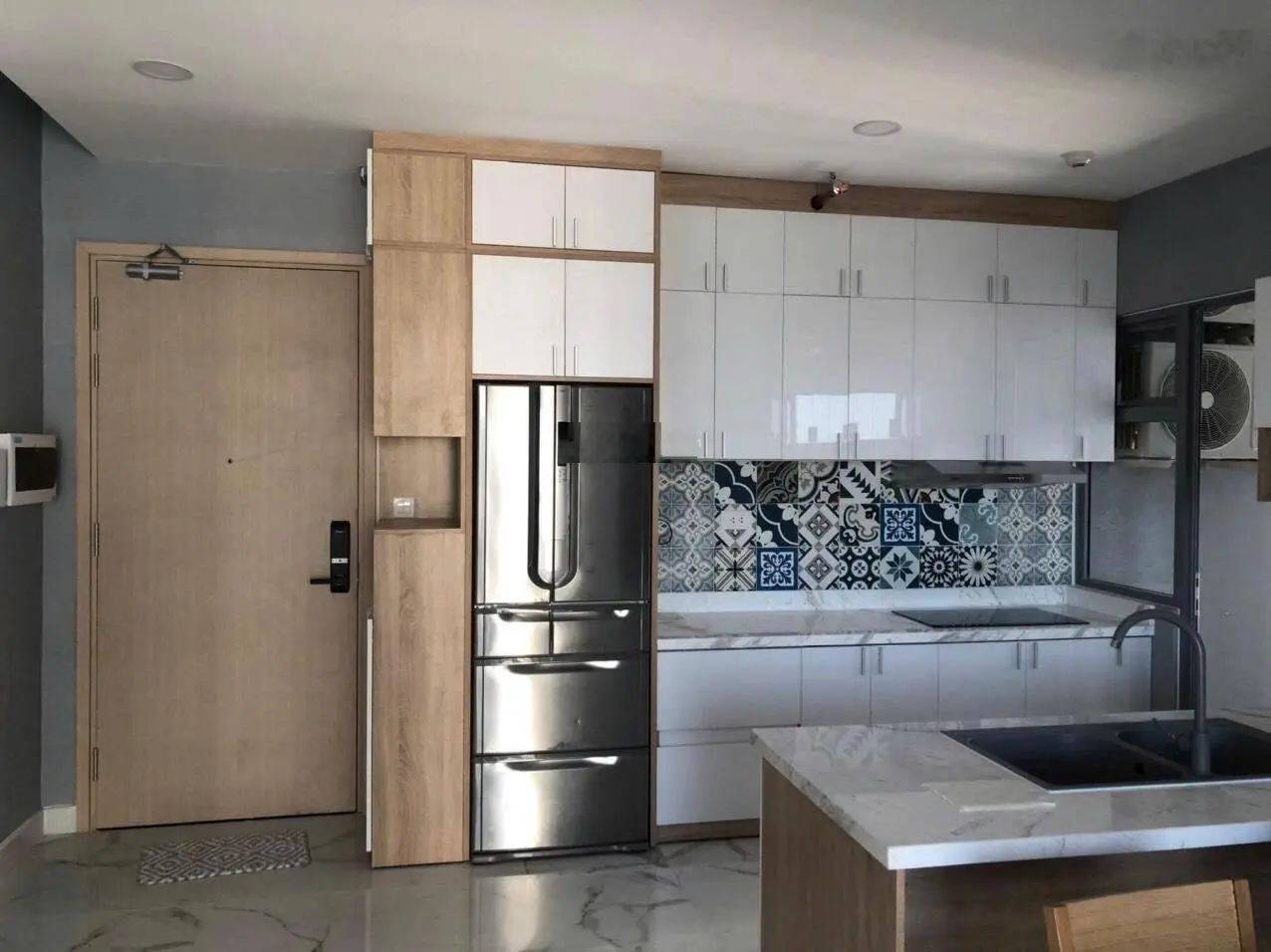Bán căn hiếm 3PN diện tích 105m2 Palm Heights. Tầng cao, view đẹp. Giá bán 7.1 tỷ bao hết