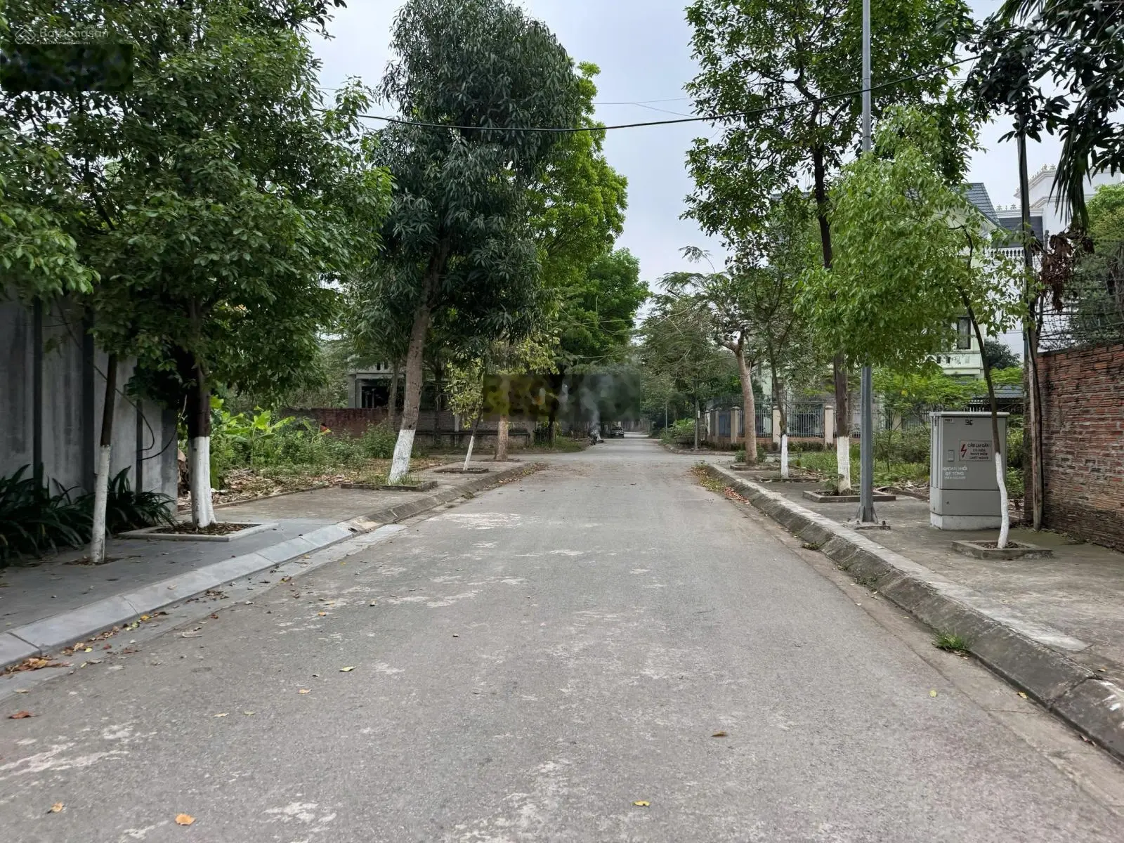 Bán nhà biệt thự đã hoàn thiện xong, KĐT Hà Phong, Mê Linh 300m2, MT 15m sổ đỏ,đt 0982691131