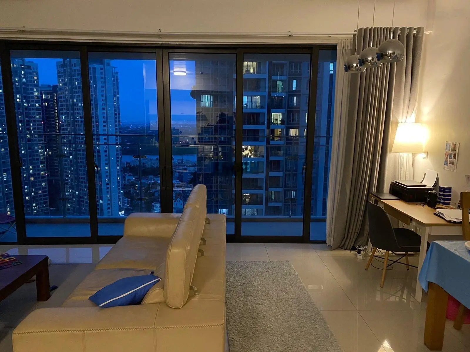 Căn hộ Estella Heights 3 phòng ngủ giá 18 tỷ VND, 150m2. Liên hệ 0902 835 ***