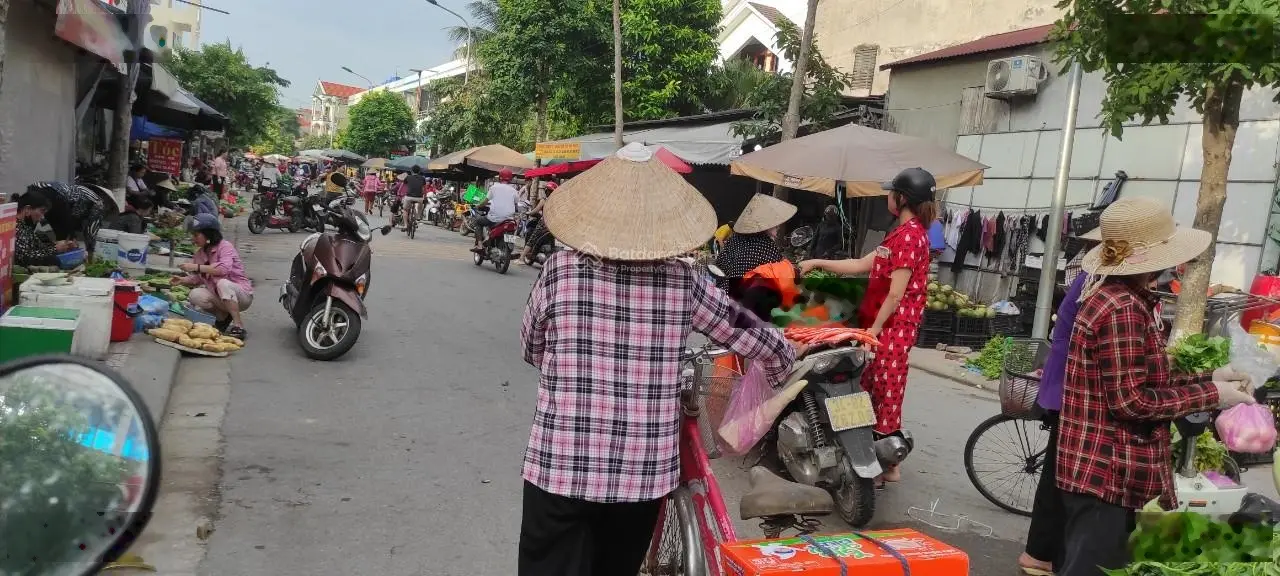 Siêu hot tại TT Gia Bình Bắc Ninh. S=81m2, mặt tiền = 4.6m= hậu, giá chưa đến 1.8tỷ