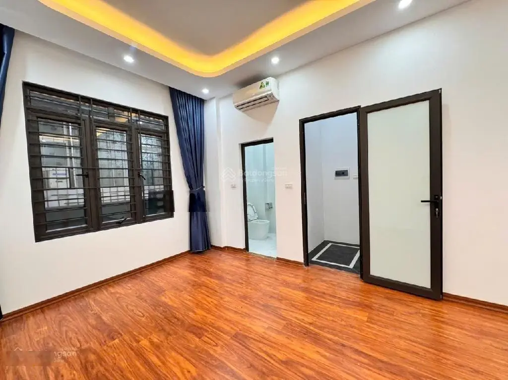 Tô Hiệu! Cầu Giấy, 1 nhà ra phố, full nội thất, hiếm nhà bán, xem là thích!
