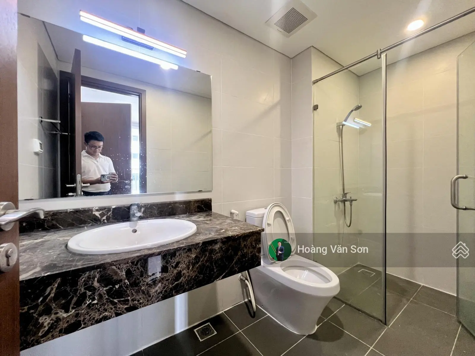 Bán căn hộ sân vườn N01T1 Ngoại Giao Đoàn, ban công Nam, thoải mái slot đỗ xe, nội thất sáng tạo