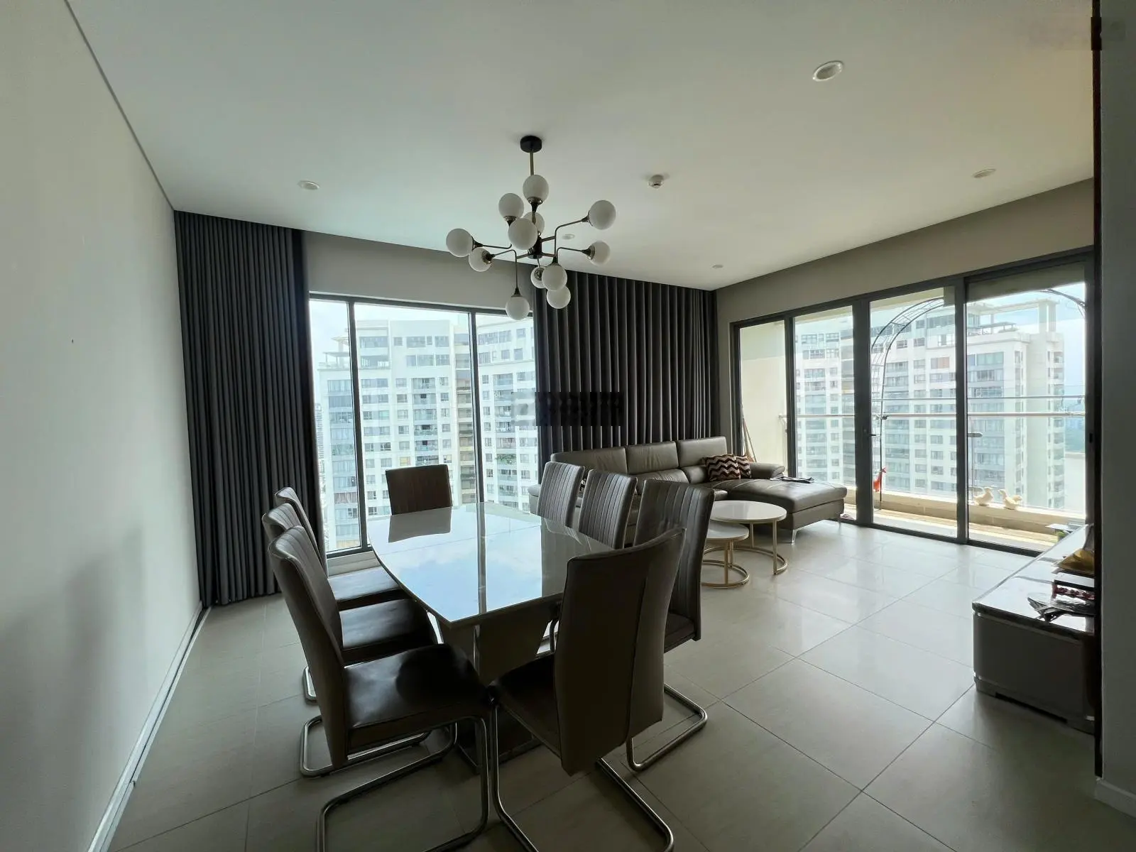 Siêu căn góc view ôm trọn hồ bơi, 3PN Bahamas full nội thất đẹp như hình chỉ 11 tỷ all-in