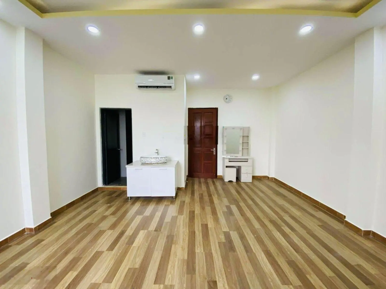 Bán gấp nhà Phong Phú, Bình Chánh 85m2 5pn 5wc ôtô ngủ trong nhà, nhỉnh 8 tỷ thương lượng mạnh