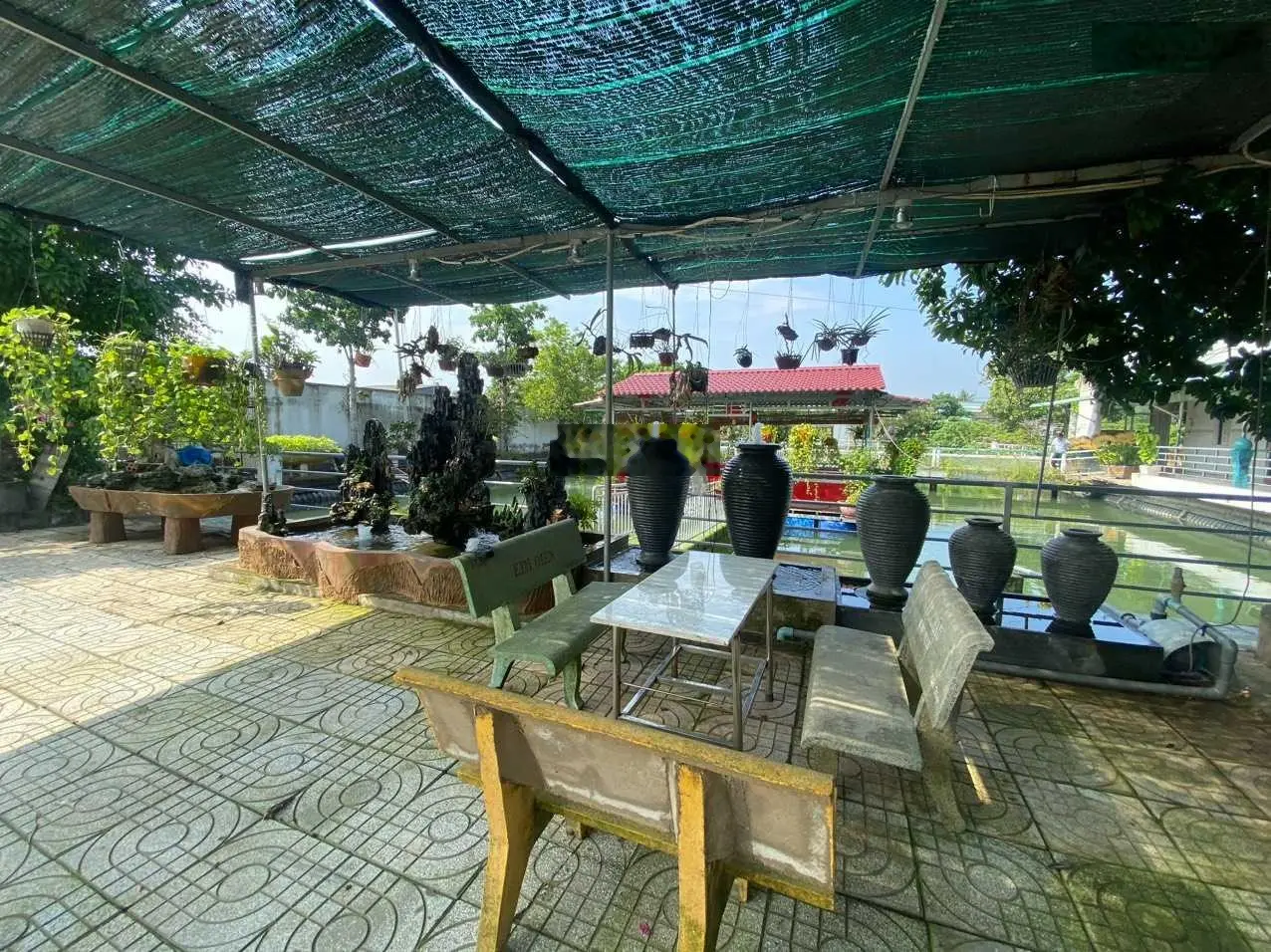 Giảm 1,5 tỷ bán gấp nhà vườn nghỉ dưỡng 2600m2 tại thị trấn Cần Giuộc, góc 2 mặt tiền đường