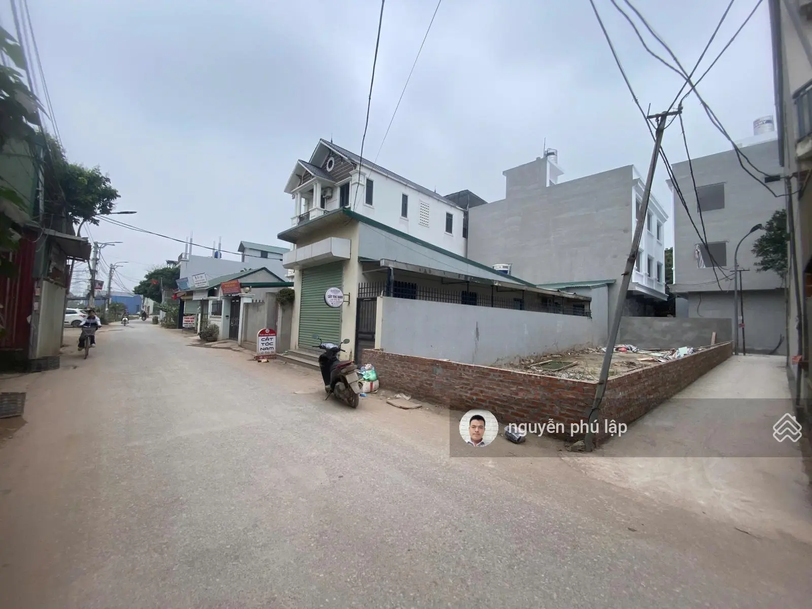 Cực hiếm! Chủ nhà bán gấp dọc Đại Lộ Thăng Long 3T*42m2, cách Mỹ Đình 10km giá 3,5 tỷ
