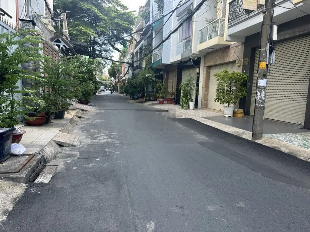 MT Quách Hữu Nghiêm 5x26 cấp 4 , đường 12m