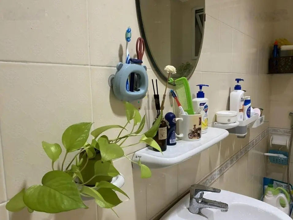 Bán CHCC Kingston Residence - Phú Nhuận. DT: 61m2, 1PN +, 1WC. Giá: 4 tỷ. LH: 0904 715 *** - Quyền