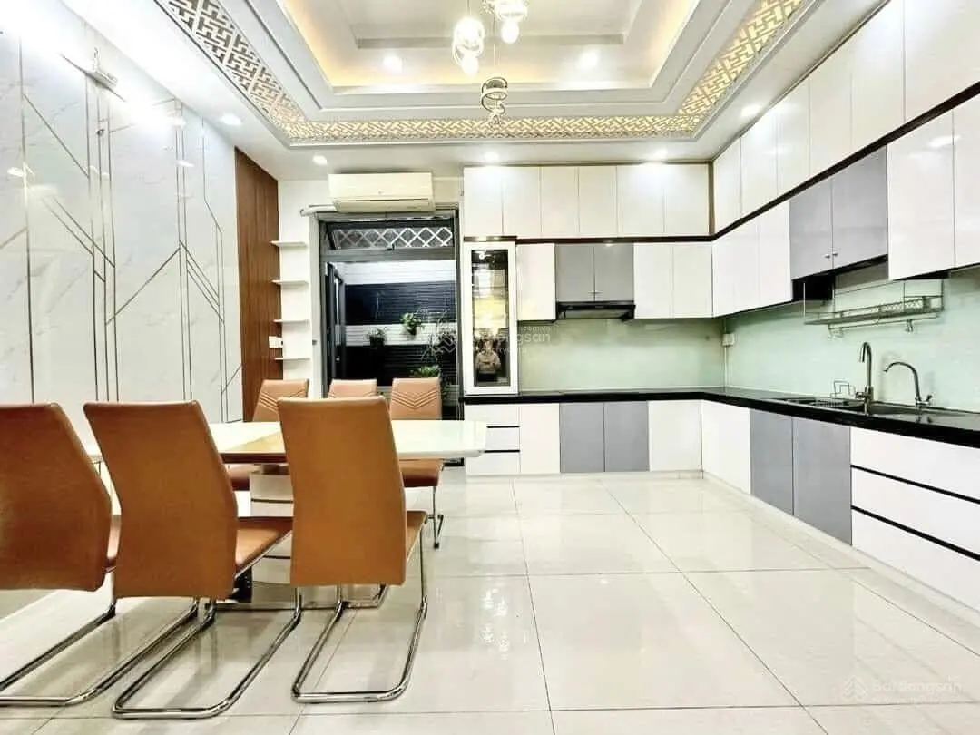 Cắt giảm sâu 300tr bán gấp căn đường An Nhơn gần Lotte Mart Gò Vấp DT: 56m2, SHR, giá 2tỷ250
