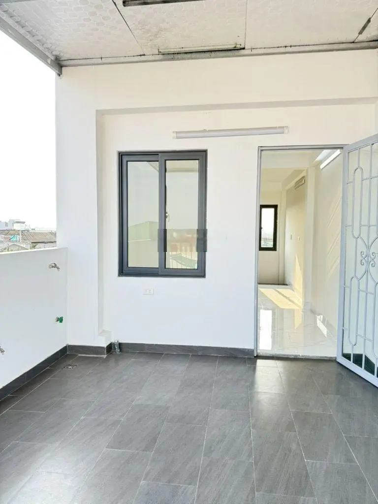 Siêu phẩm thạch bàn 40m2 x 6t thang máy gara ô tô ngõ thông kinh doanh tốt an sinh đỉnh cao